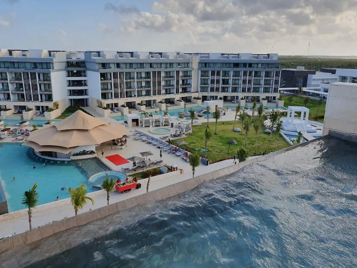 Semesteranläggning (resort) Majestic Elegance Costa Mujeres (Adults Only) Hotell Cancún