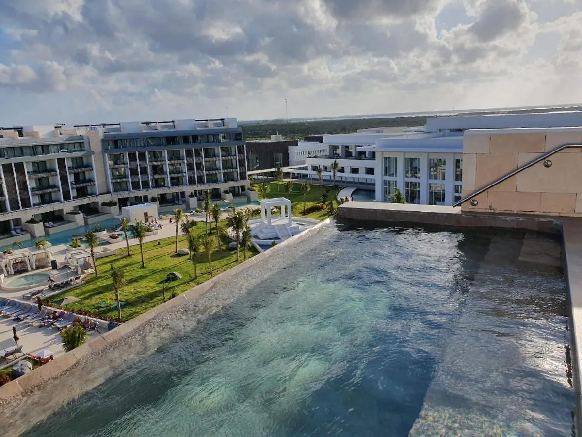 Отель Majestic Elegance Costa Mujeres (Adults Only) Канкун 5*,
